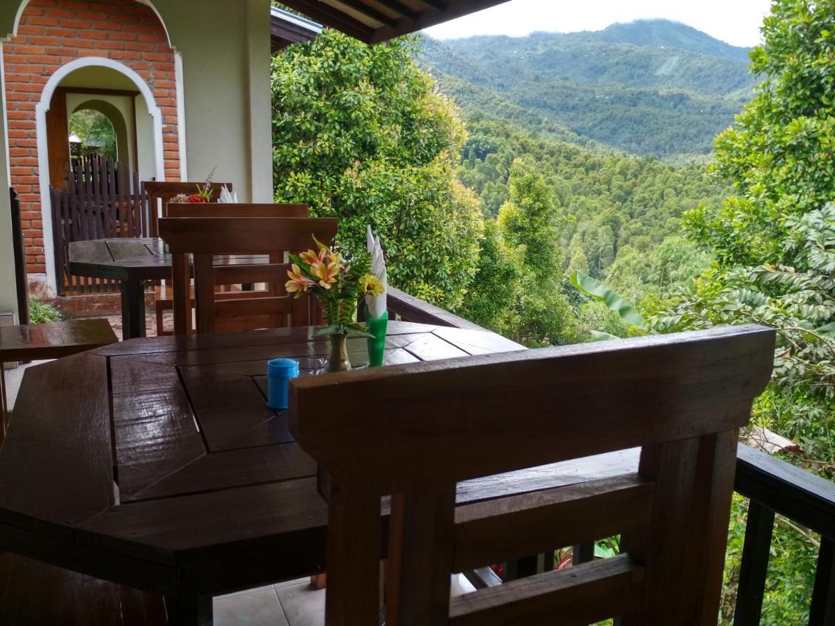 Made Homestay Munduk 외부 사진