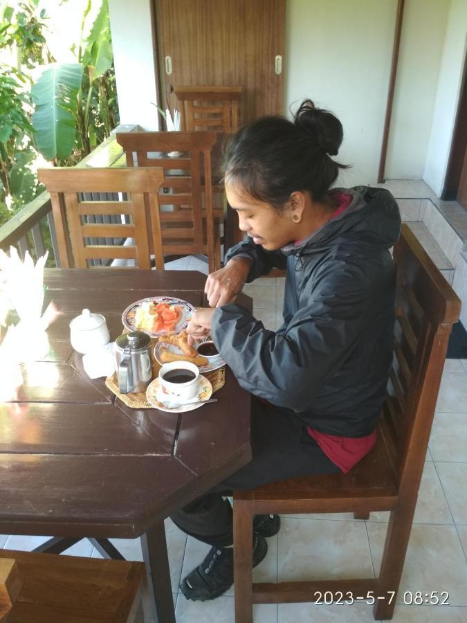 Made Homestay Munduk 외부 사진