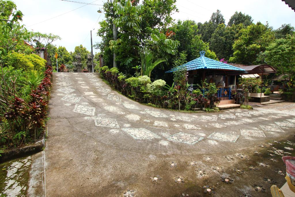 Made Homestay Munduk 외부 사진